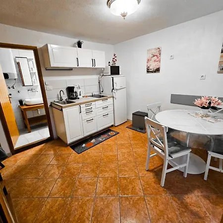 Appartement Forever Oasis Vrbnik (Primorje-Gorski Kotar)