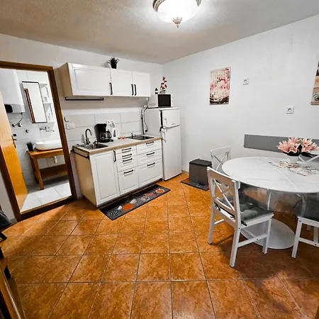 Forever Oasis Apartment Vrbnik