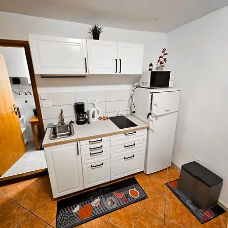 Forever Oasis Apartment *