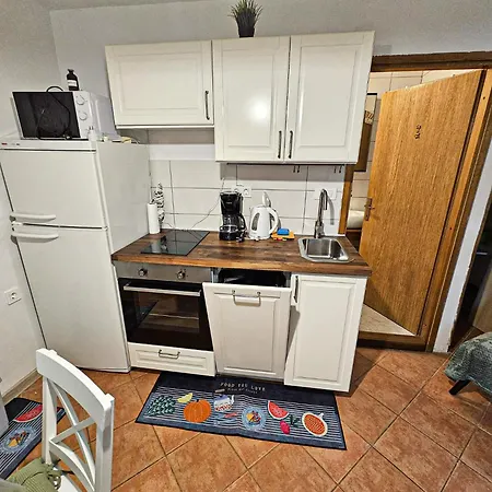 Forever Oasis Apartment