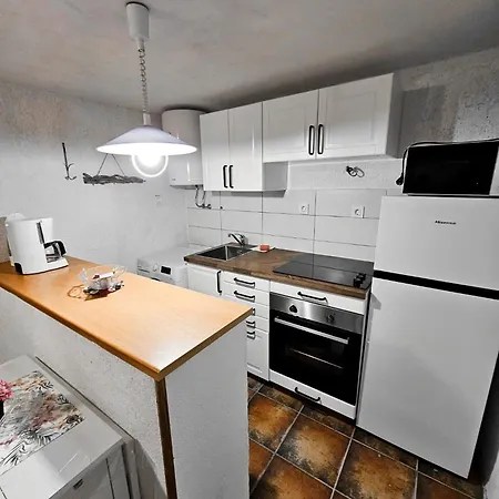 Forever Oasis Vrbnik (Primorje-Gorski Kotar)