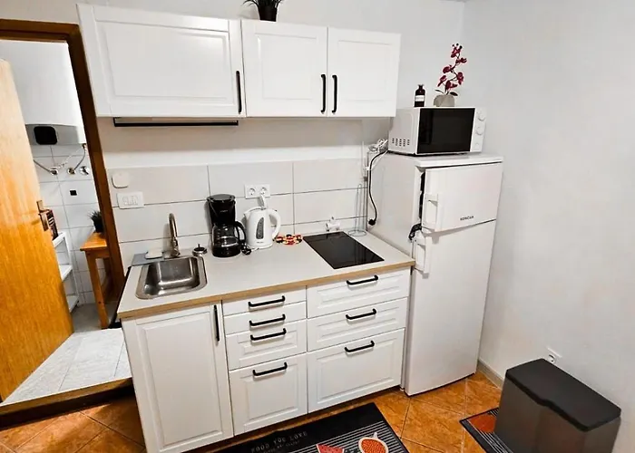 Apartament Forever Oasis Vrbnik (Primorje-Gorski Kotar)