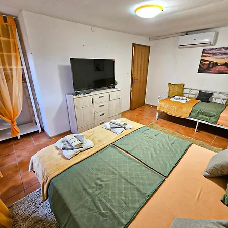 Forever Oasis * Vrbnik (Primorje-Gorski Kotar)